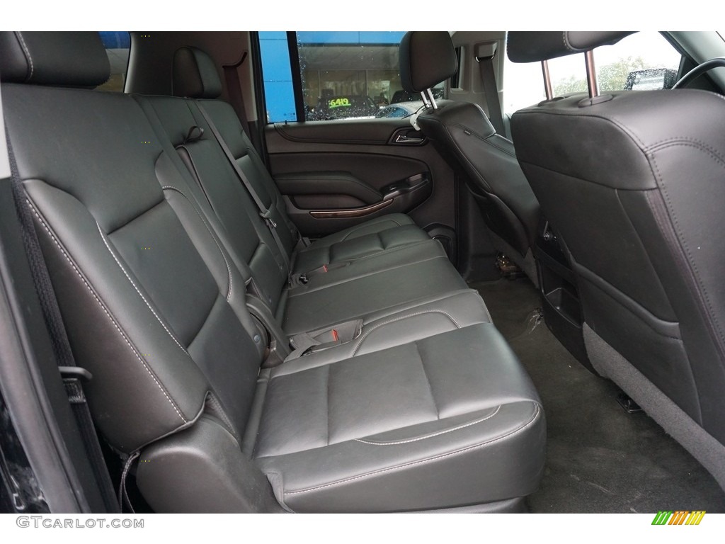 2018 Suburban LT - Black / Jet Black photo #16