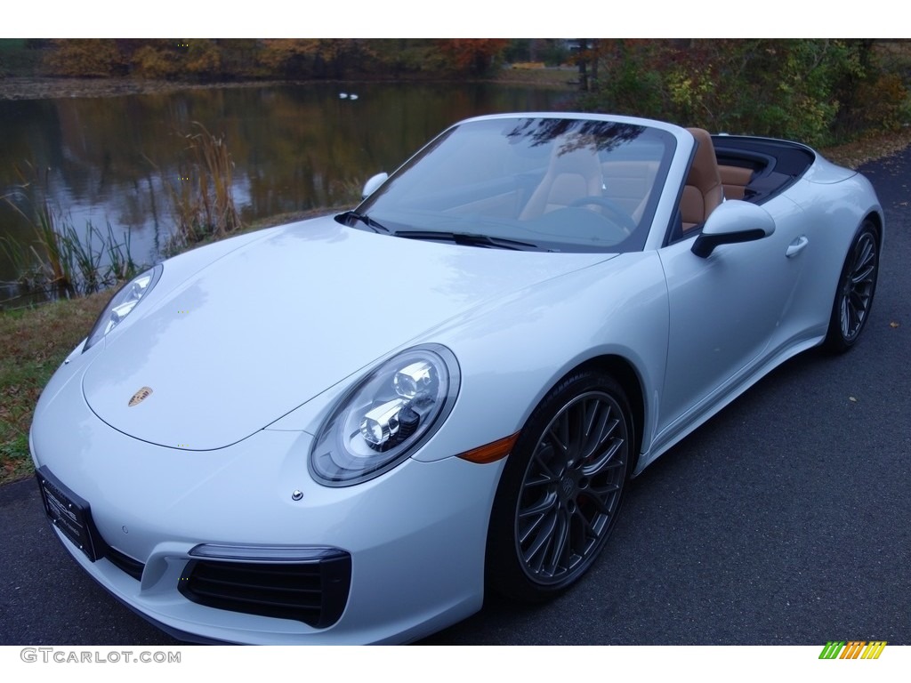 Carrara White Metallic Porsche 911