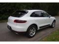 White - Macan  Photo No. 6