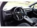 White - Macan  Photo No. 11