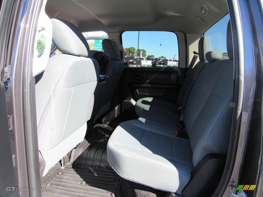 2017 3500 Tradesman Crew Cab 4x4 Dual Rear Wheel - Maximum Steel Metallic / Black/Diesel Gray photo #28