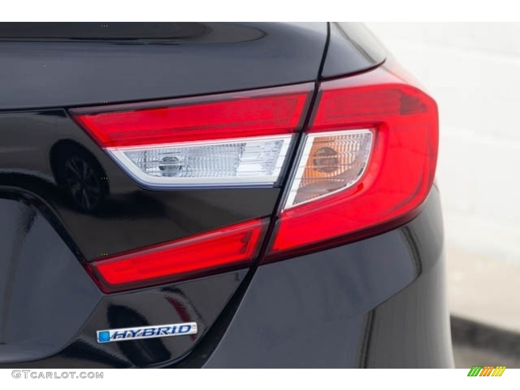 2018 Honda Accord EX-L Hybrid Sedan Marks and Logos Photos