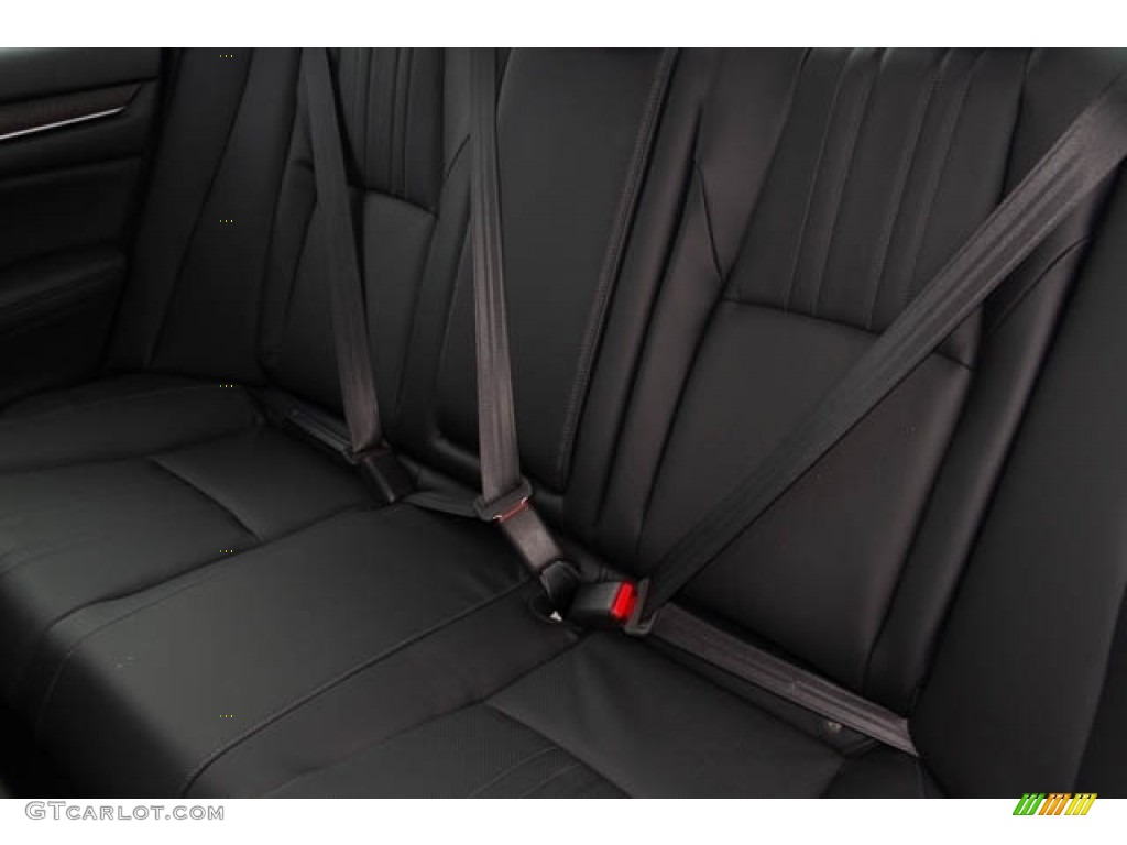 2018 Honda Accord EX-L Hybrid Sedan Rear Seat Photo #130275695