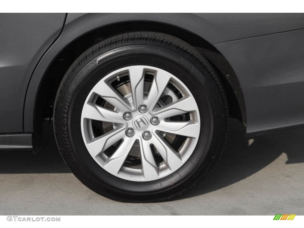 2019 Honda Odyssey LX Wheel Photos