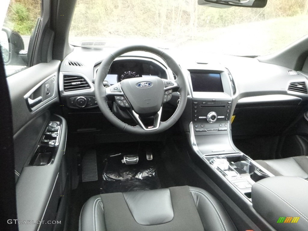 Ebony Interior 2019 Ford Edge ST AWD Photo #130283654