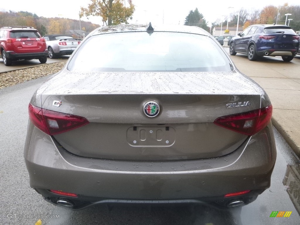 2019 Giulia Ti Sport AWD - Imola Titanium Metallic / Black photo #6