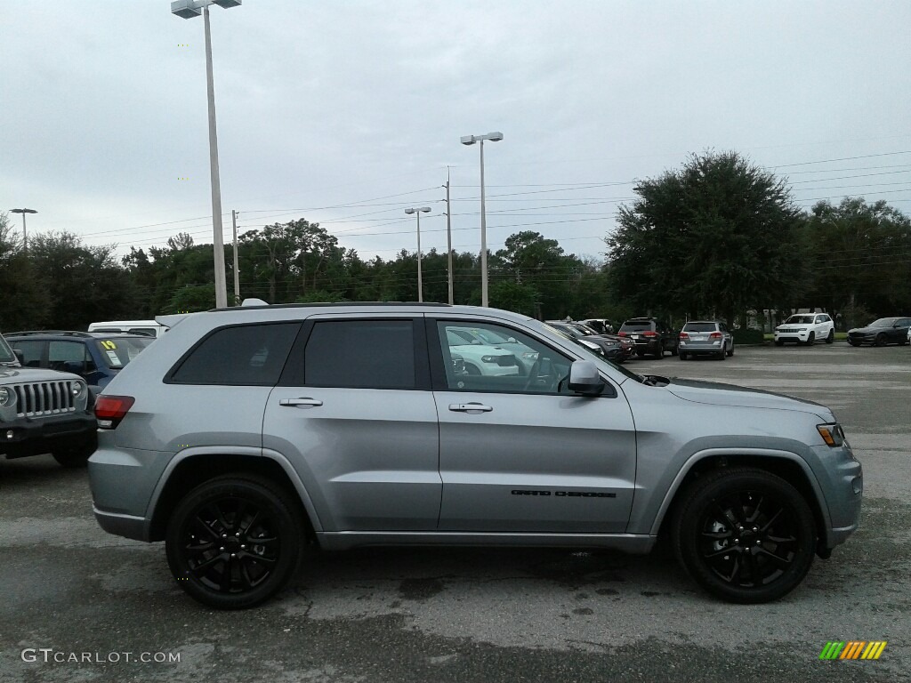 2019 Grand Cherokee Altitude - Billet Silver Metallic / Black photo #6