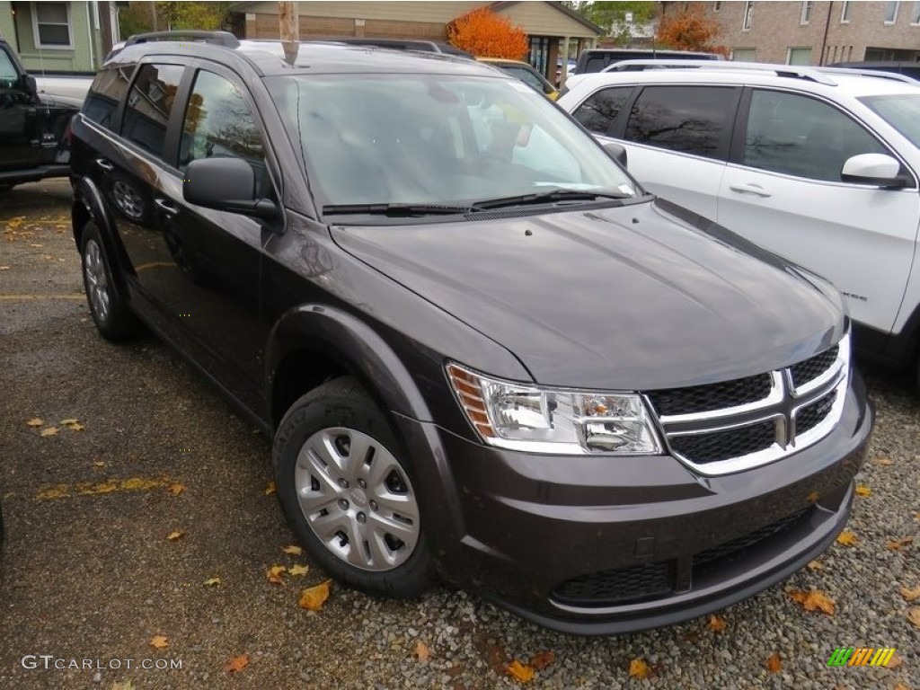 2018 Journey SE - Bruiser Grey / Black photo #4
