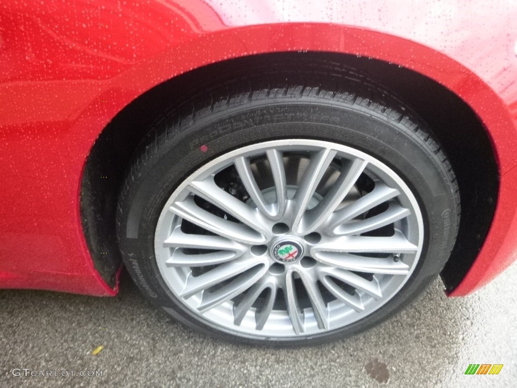 2019 Alfa Romeo Giulia Ti Lusso AWD Wheel Photos