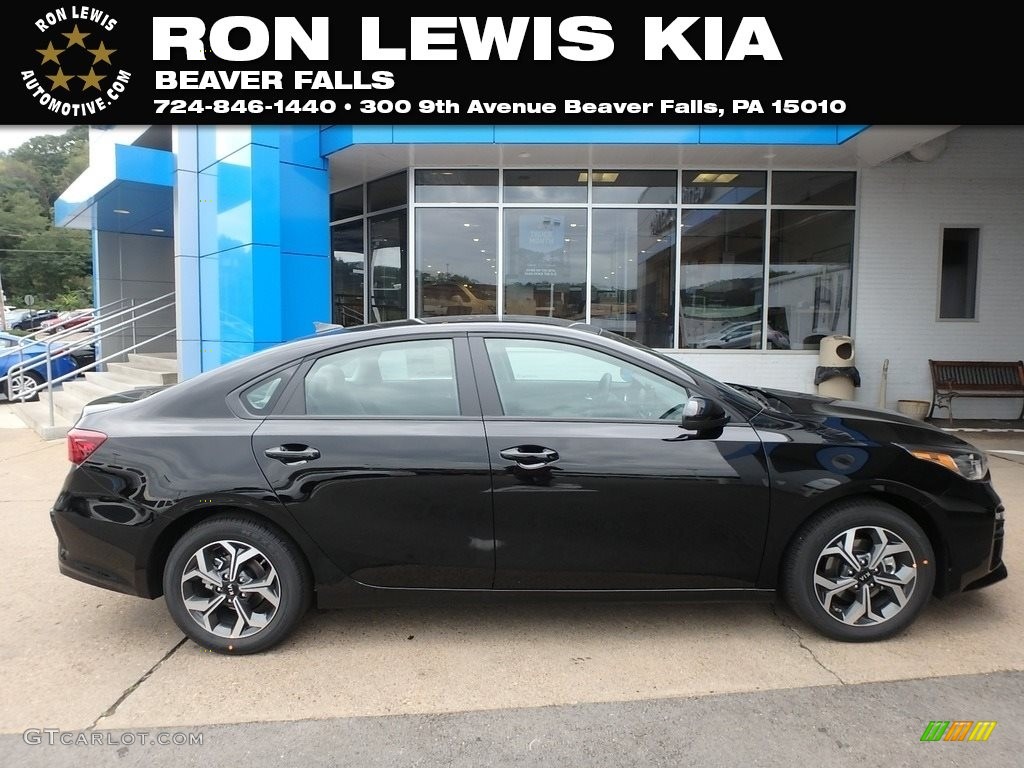 Aurora Black Pearl Kia Forte