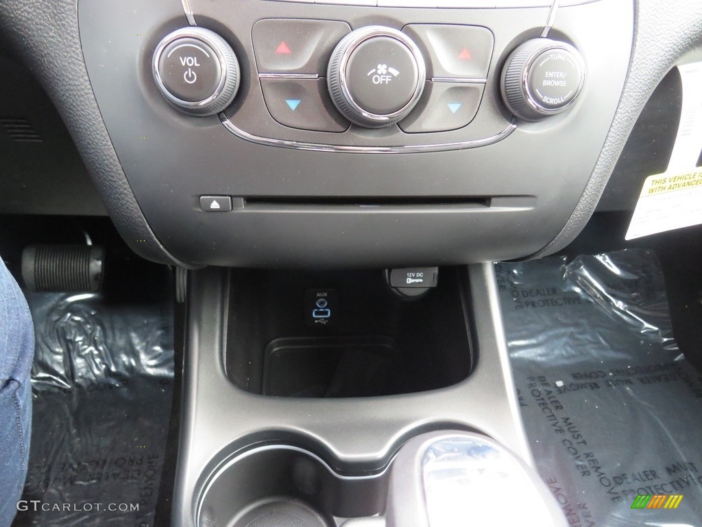 2018 Journey SE - Bruiser Grey / Black photo #36