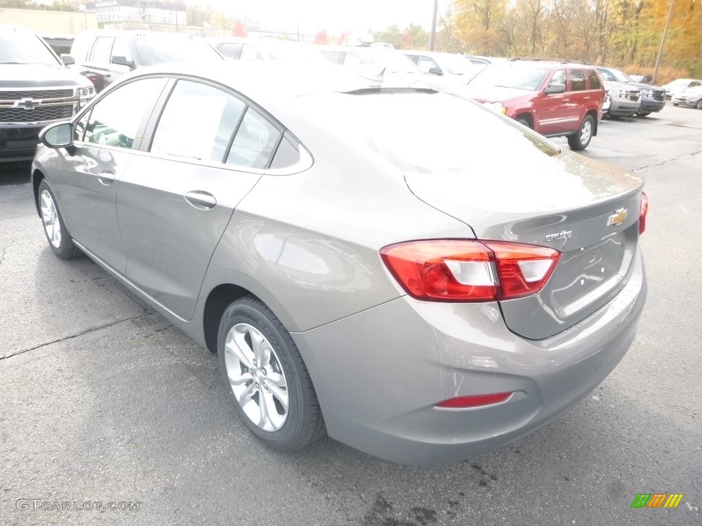 2019 Cruze LT - Pepperdust Metallic / Jet Black/­Galvanized photo #3