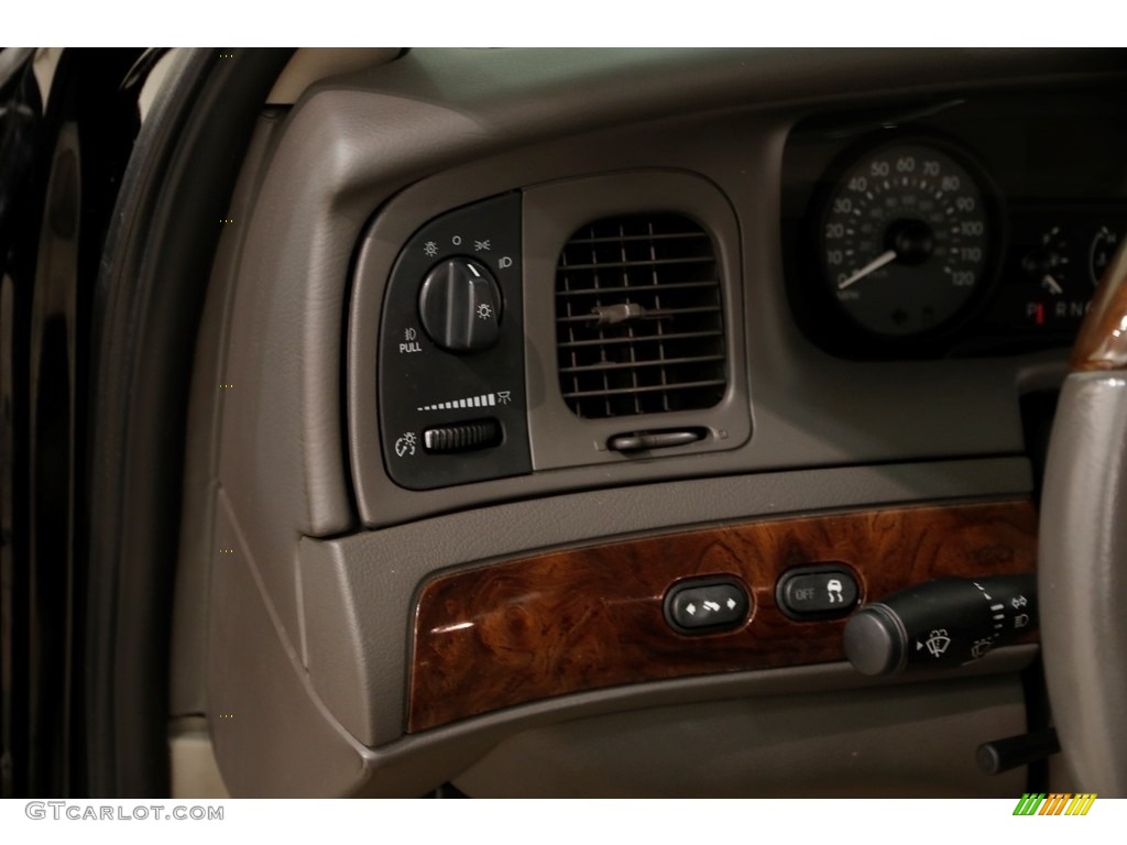 2010 Grand Marquis LS Ultimate Edition - Black / Medium Light Stone photo #7