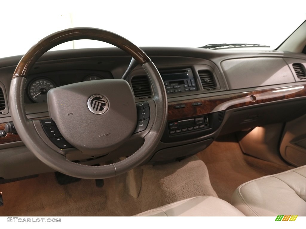 2010 Grand Marquis LS Ultimate Edition - Black / Medium Light Stone photo #10