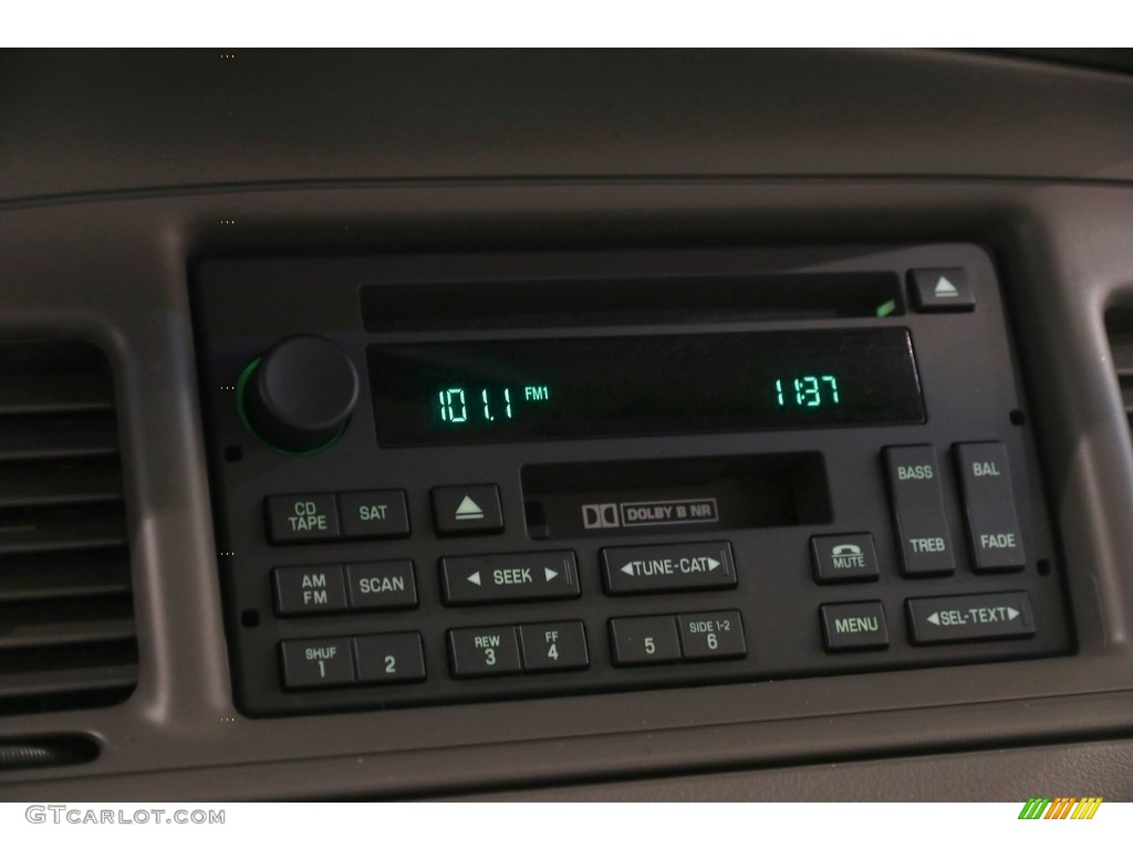 2010 Grand Marquis LS Ultimate Edition - Black / Medium Light Stone photo #14