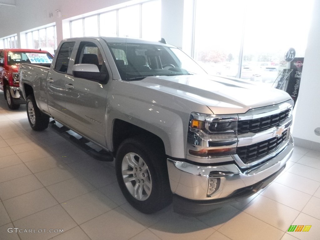 2019 Silverado LD LT Double Cab 4x4 - Silver Ice Metallic / Jet Black photo #11