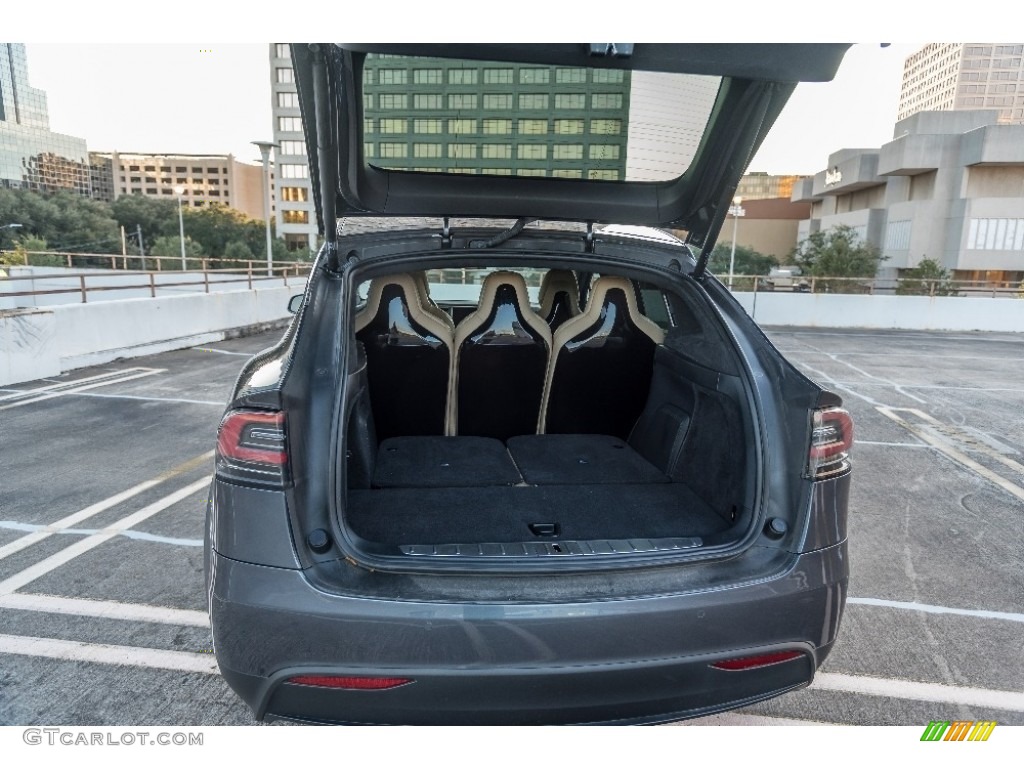 2016 Tesla Model X 90D Trunk Photos