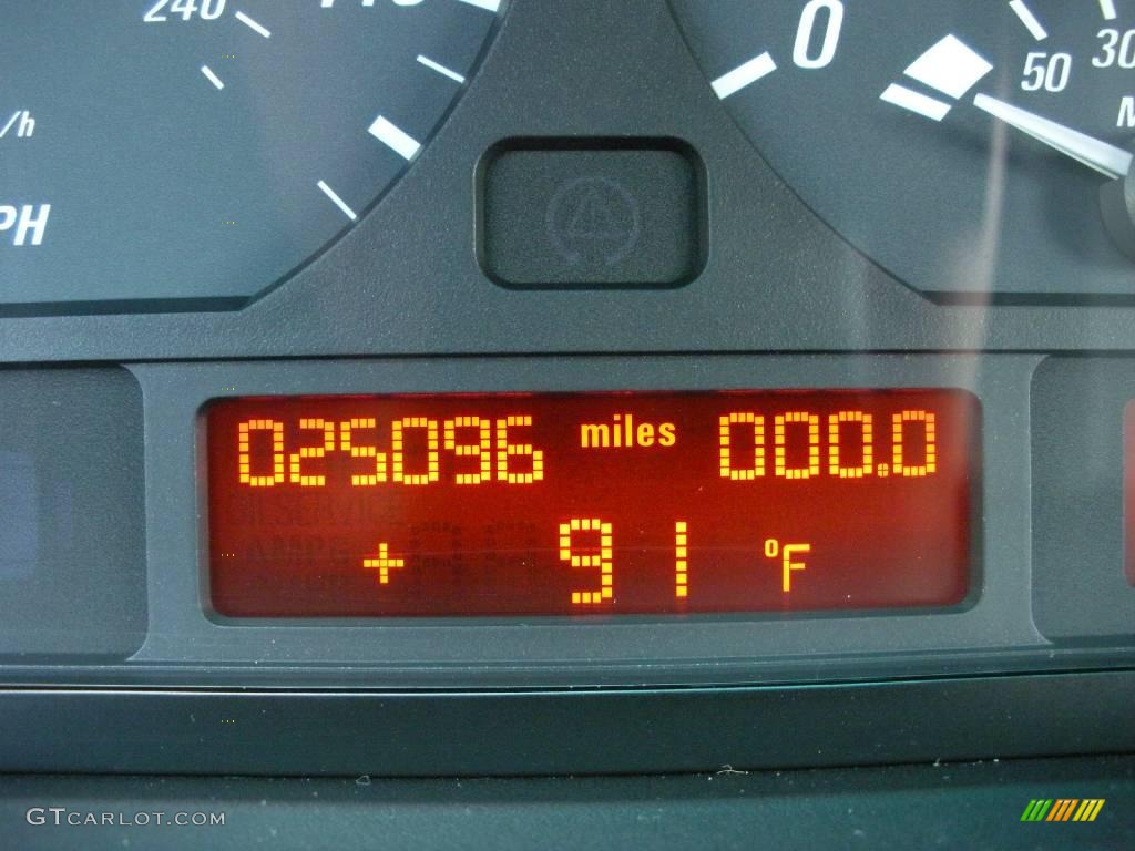 2006 3 Series 325i Convertible - Jet Black / Sand photo #25