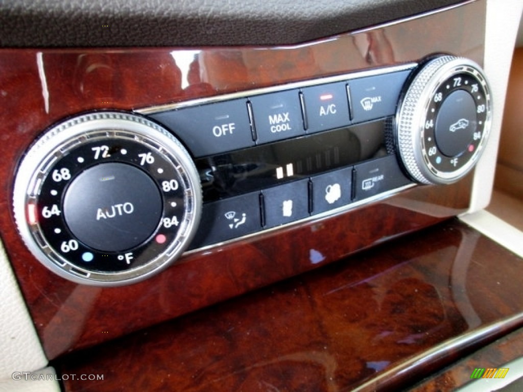 2009 C 300 Luxury - Mars Red / Almond/Mocha photo #35