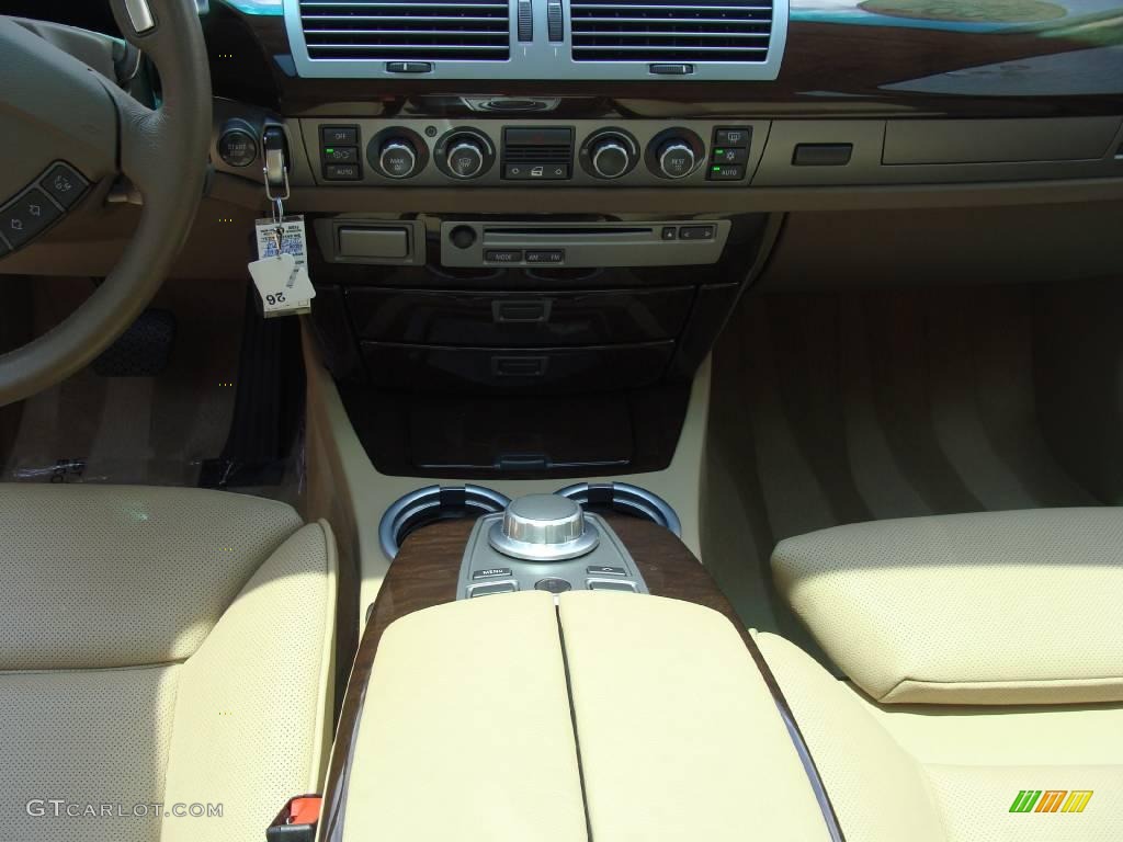 2007 7 Series 750Li Sedan - Alpine White / Beige photo #12