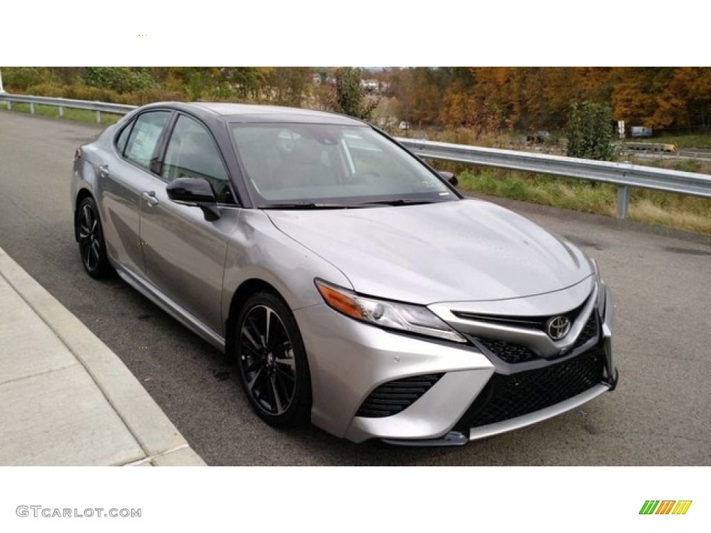 2019 Camry XSE - Celestial Silver Metallic / Black photo #10