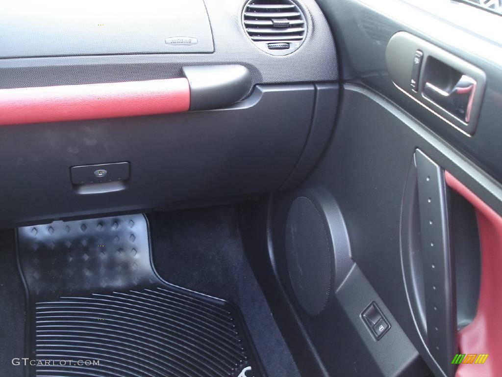 2005 New Beetle Dark Flint Edition Convertible - Dark Flint Metallic / Bordeaux Red photo #14