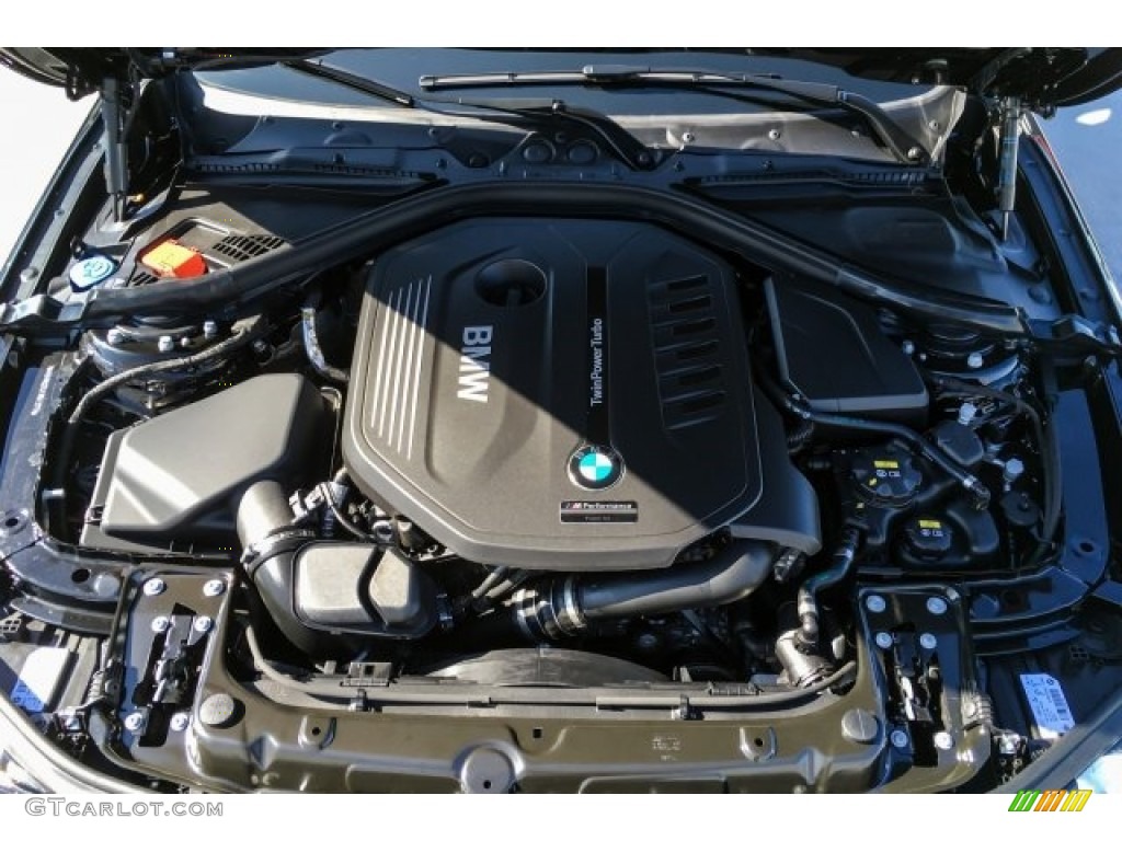 2018 BMW 3 Series 340i Sedan Engine Photos