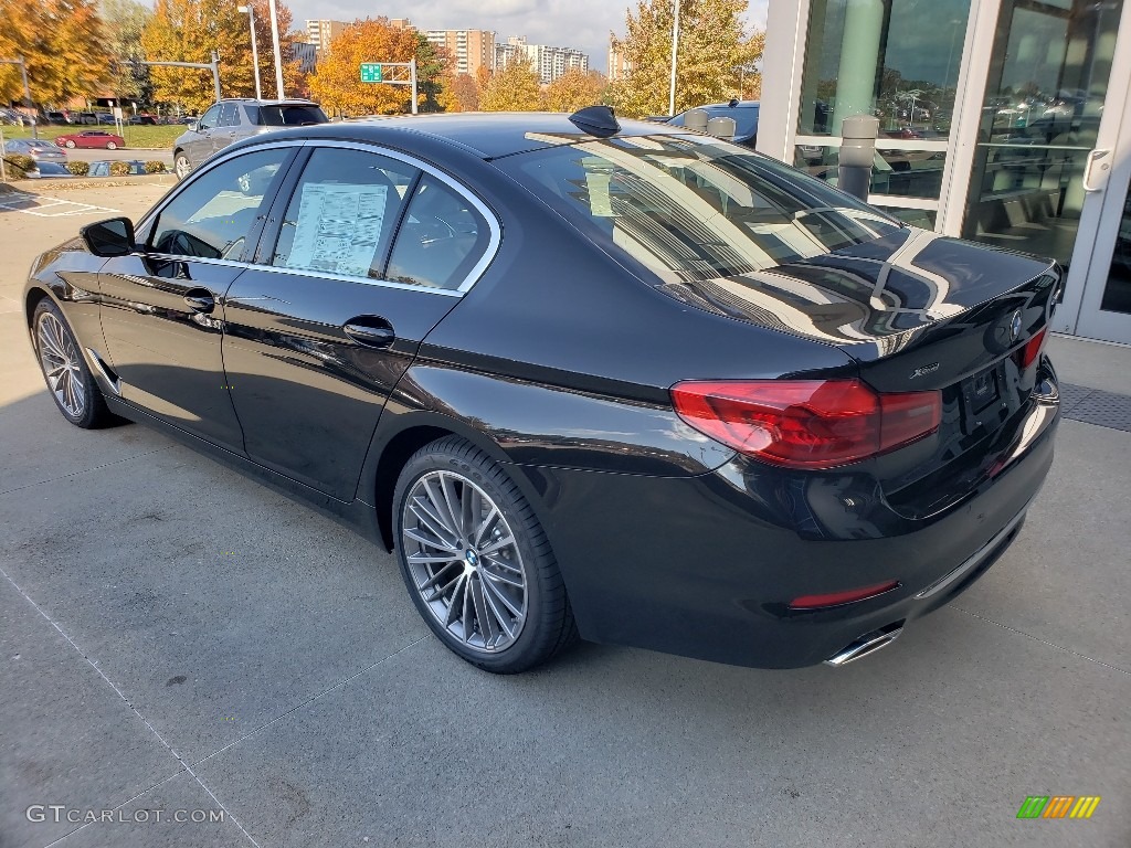2019 5 Series 540i xDrive Sedan - Black Sapphire Metallic / Cognac photo #2