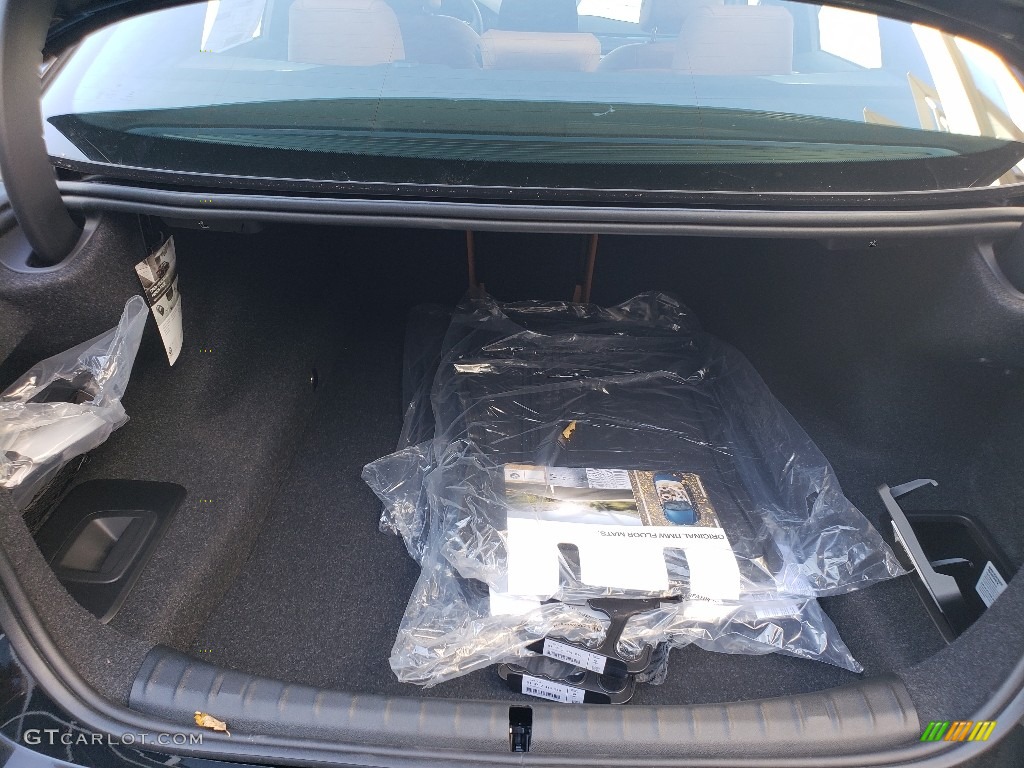 2019 BMW 5 Series 540i xDrive Sedan Trunk Photo #130321585