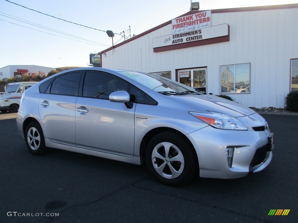 2015 Prius Two Hybrid - Classic Silver Metallic / Misty Gray photo #1