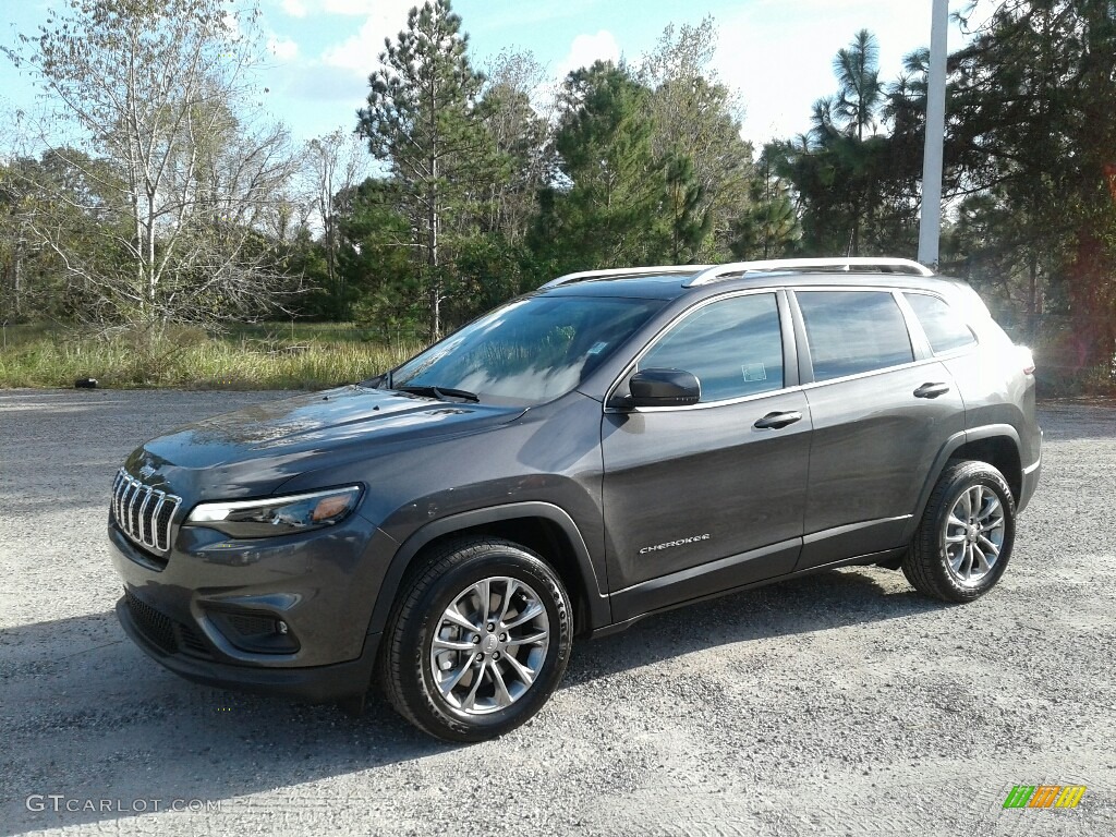 2019 Cherokee Latitude Plus - Granite Crystal Metallic / Black photo #1