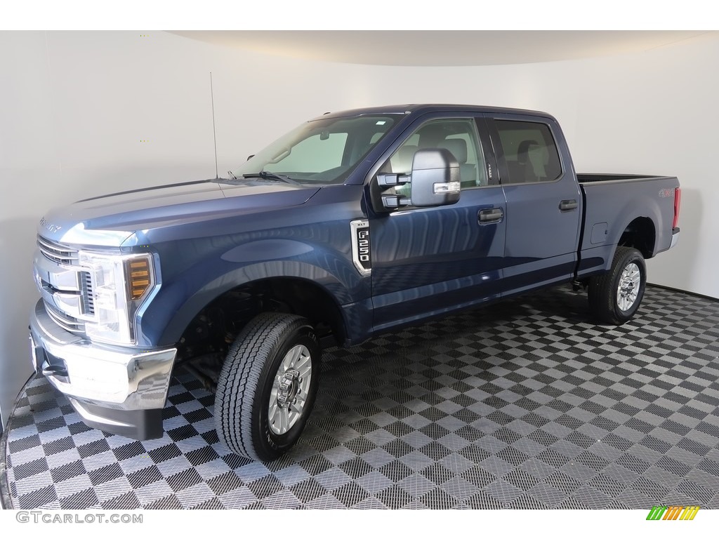 2018 F250 Super Duty XLT Crew Cab 4x4 - Blue Jeans / Earth Gray photo #6