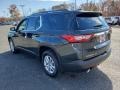 Graphite Metallic - Traverse LT AWD Photo No. 4