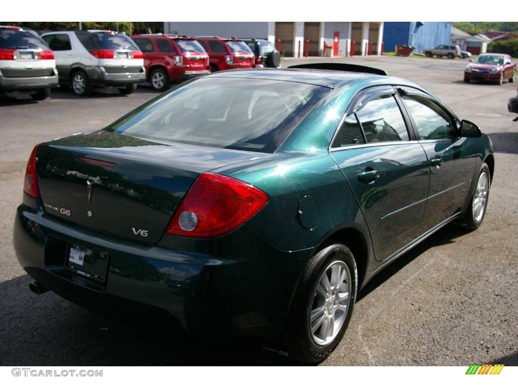 2006 G6 V6 Sedan - Emerald Green Metallic / Ebony photo #9