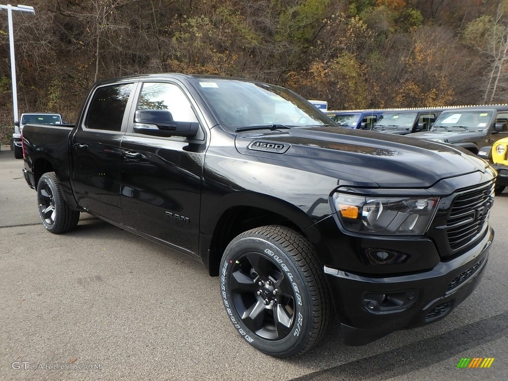 2019 1500 Big Horn Crew Cab 4x4 - Diamond Black Crystal Pearl / Black photo #7