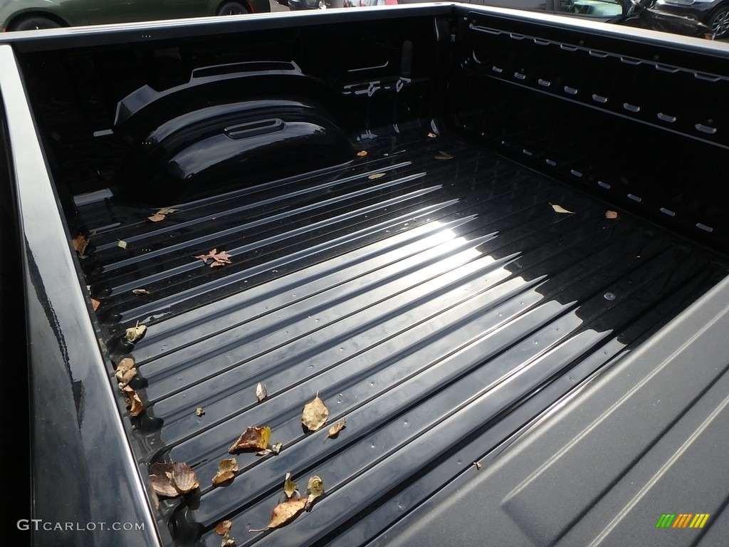 2019 1500 Big Horn Crew Cab 4x4 - Diamond Black Crystal Pearl / Black photo #20