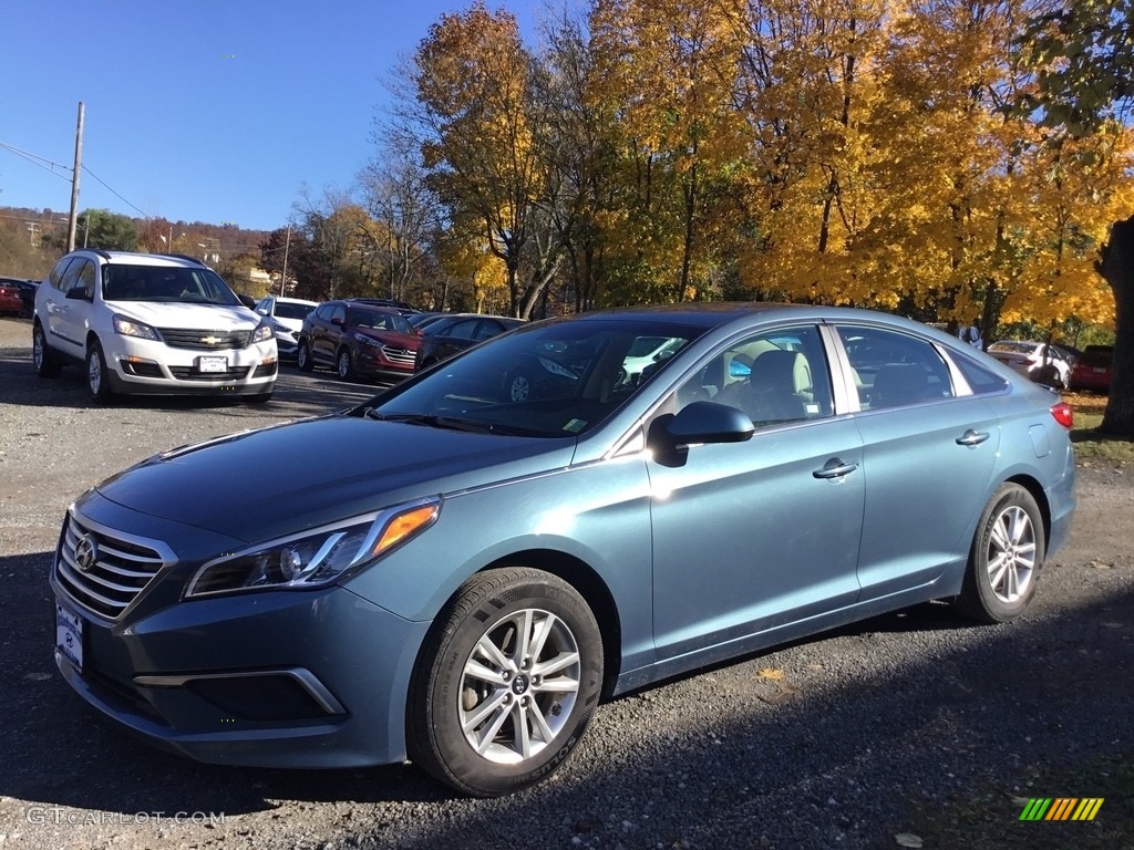 2017 Sonata SE - Lakeside Blue / Beige photo #7