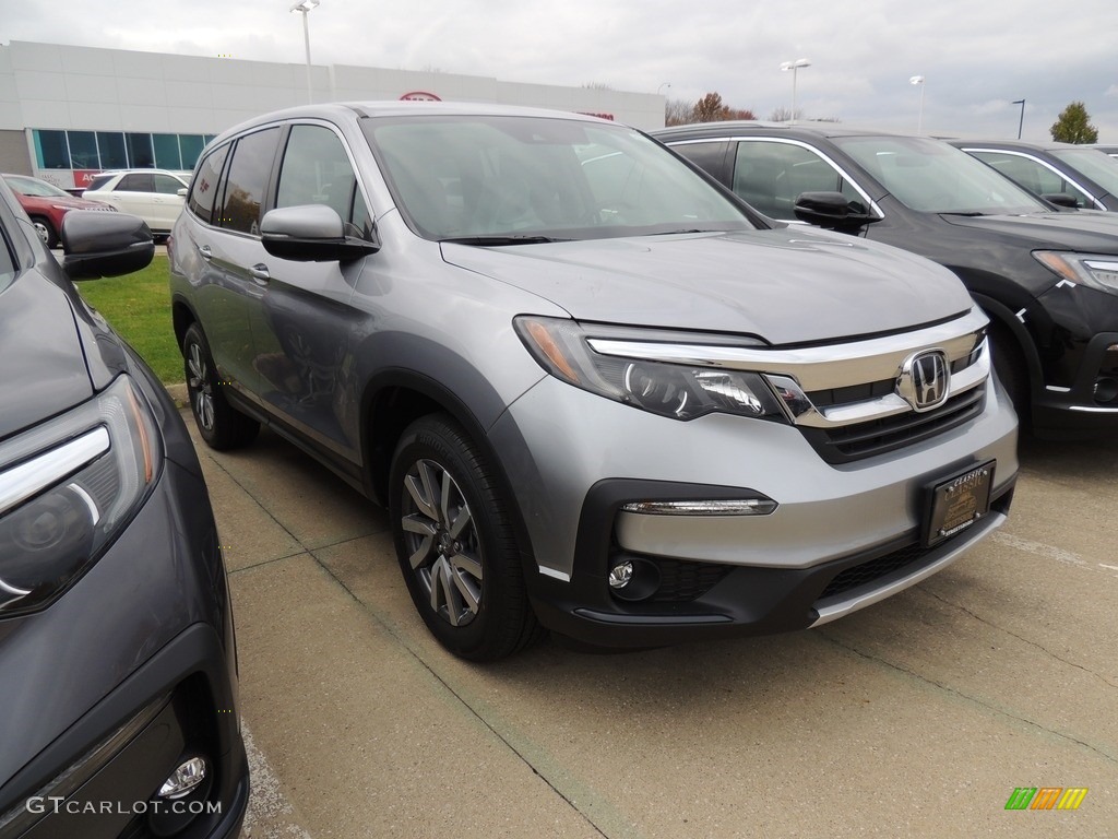 Lunar Silver Metallic 2019 Honda Pilot EX AWD Exterior Photo #130347950