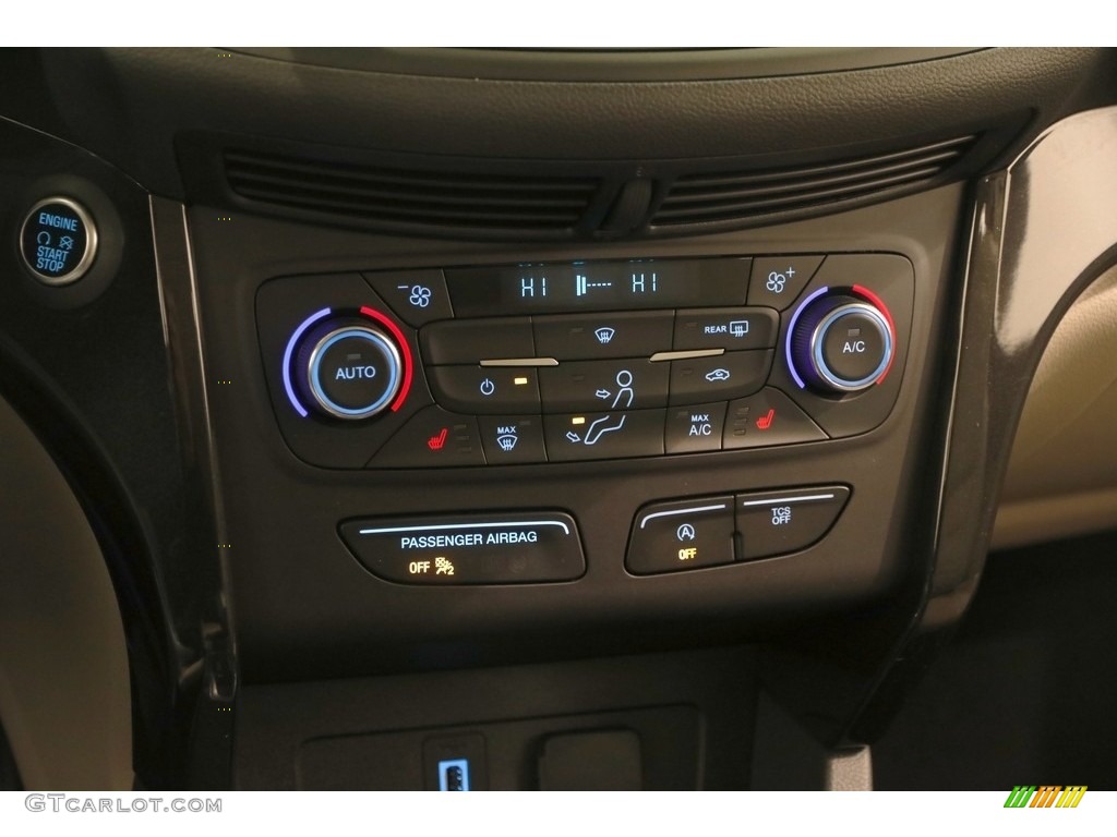 2017 Escape Titanium 4WD - White Gold / Medium Light Stone photo #10