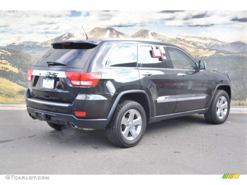 2011 Grand Cherokee Overland Summit 4x4 - Brilliant Black Crystal Pearl / New Saddle/Black photo #3