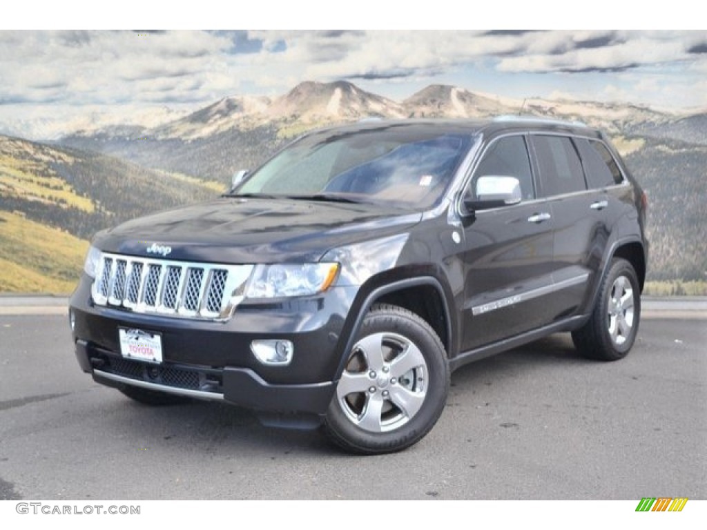 2011 Grand Cherokee Overland Summit 4x4 - Brilliant Black Crystal Pearl / New Saddle/Black photo #5