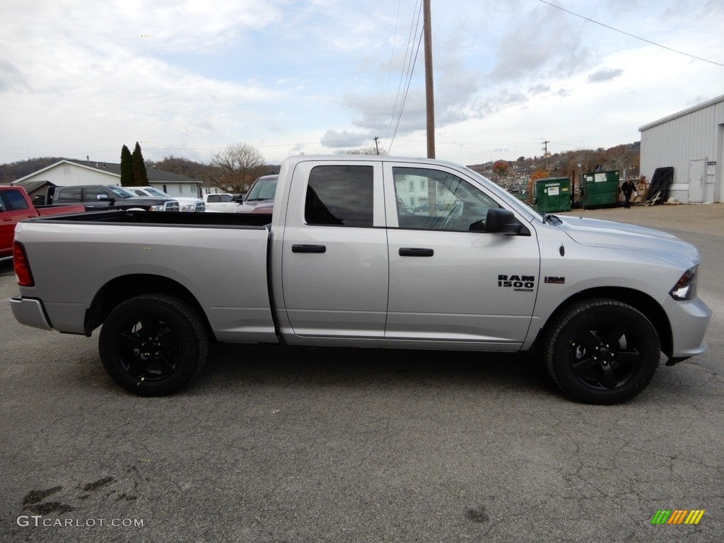 2019 1500 Classic Express Quad Cab 4x4 - Bright Silver Metallic / Black photo #7
