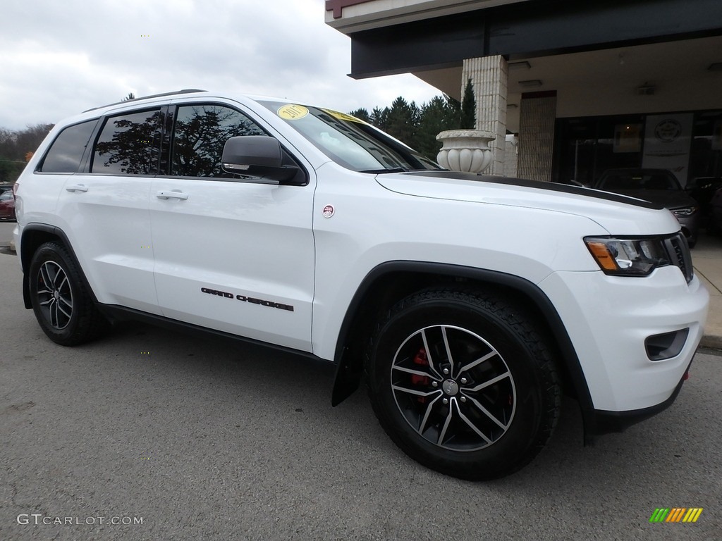 2017 Grand Cherokee Trailhawk 4x4 - Bright White / Black photo #9