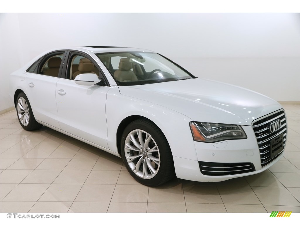 2013 A8 3.0T quattro - Ibis White / Velvet Beige photo #1