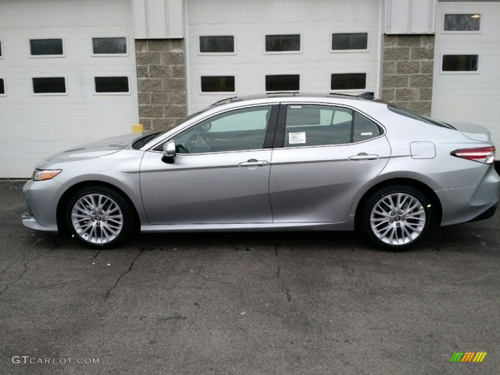 2019 Camry XLE - Celestial Silver Metallic / Ash photo #2