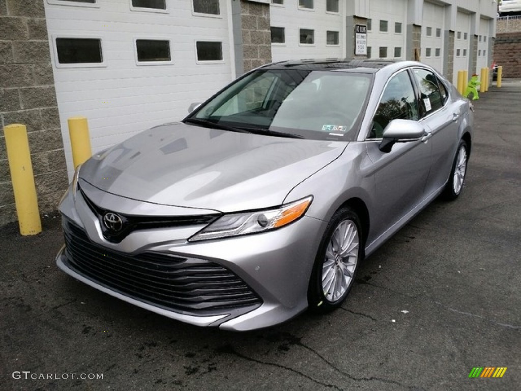Celestial Silver Metallic 2019 Toyota Camry XLE Exterior Photo #130357802