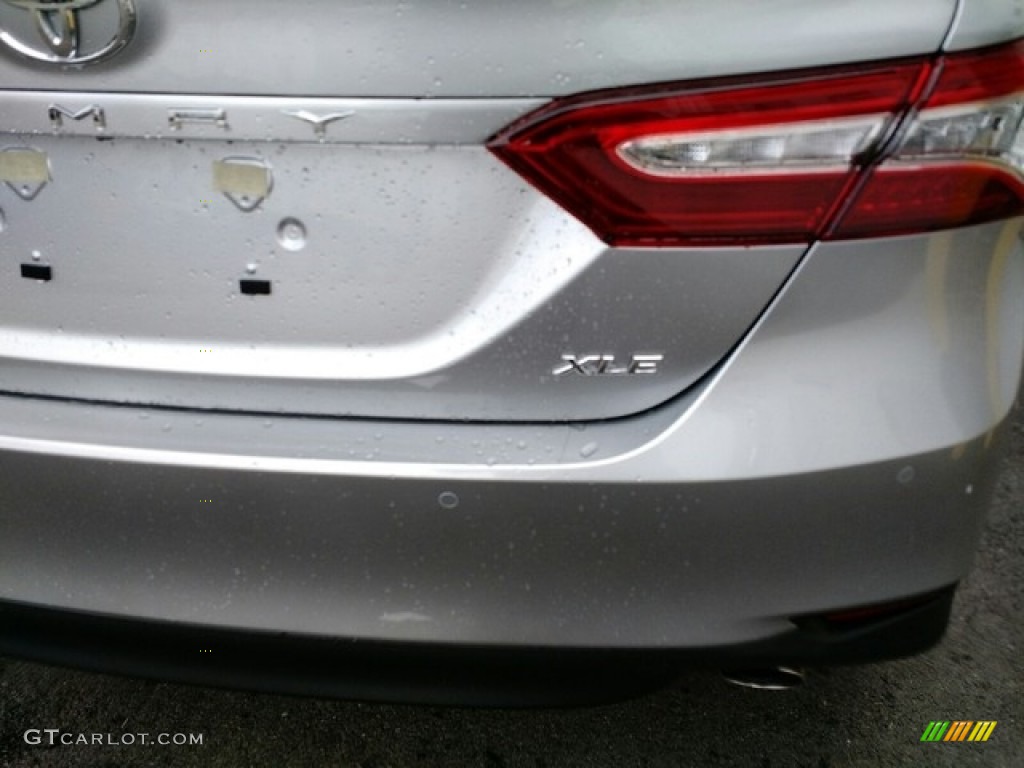 2019 Camry XLE - Celestial Silver Metallic / Ash photo #7