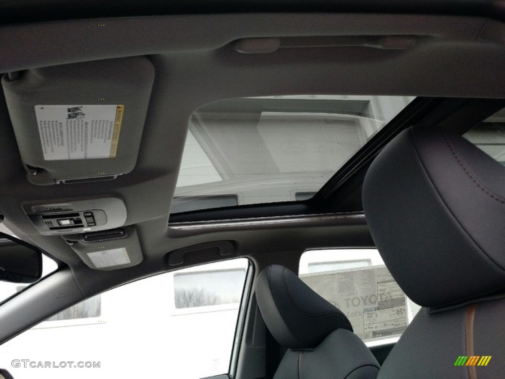 2019 Camry XLE - Celestial Silver Metallic / Ash photo #15