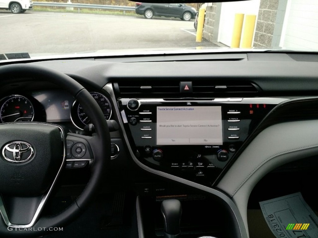 2019 Camry XLE - Celestial Silver Metallic / Ash photo #20