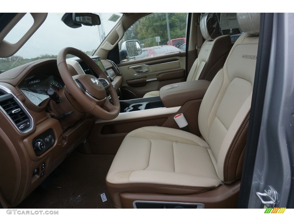 2019 1500 Laramie Crew Cab - Billett Silver Metallic / Mountain Brown/Light Frost Beige photo #4